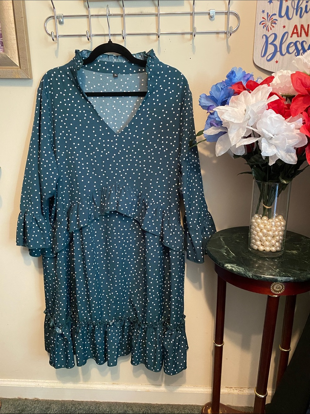 No Brand Polka Dot Ruffle V-Neck Womens Dress - Teal, Size XL.